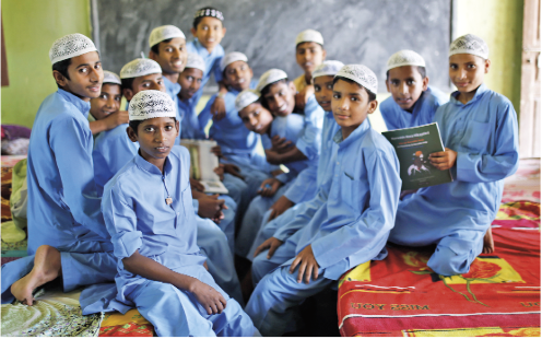 Dünyanın çatısında ramazan